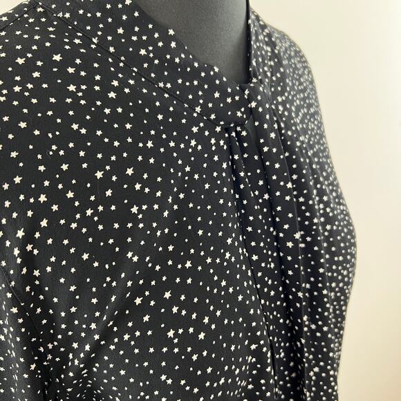 UNIQLO Ines De La Fressange Black White Star Print Long Sleeve Button Top Sz M - Picture 6 of 8